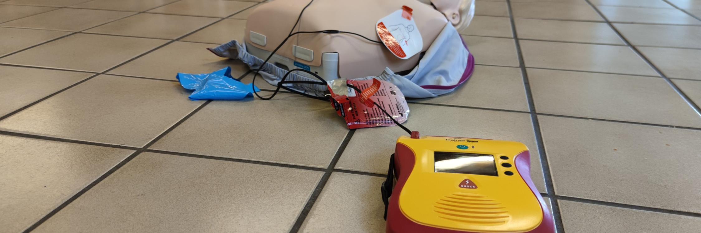Eudenbach hat jetzt einen Defibrillator