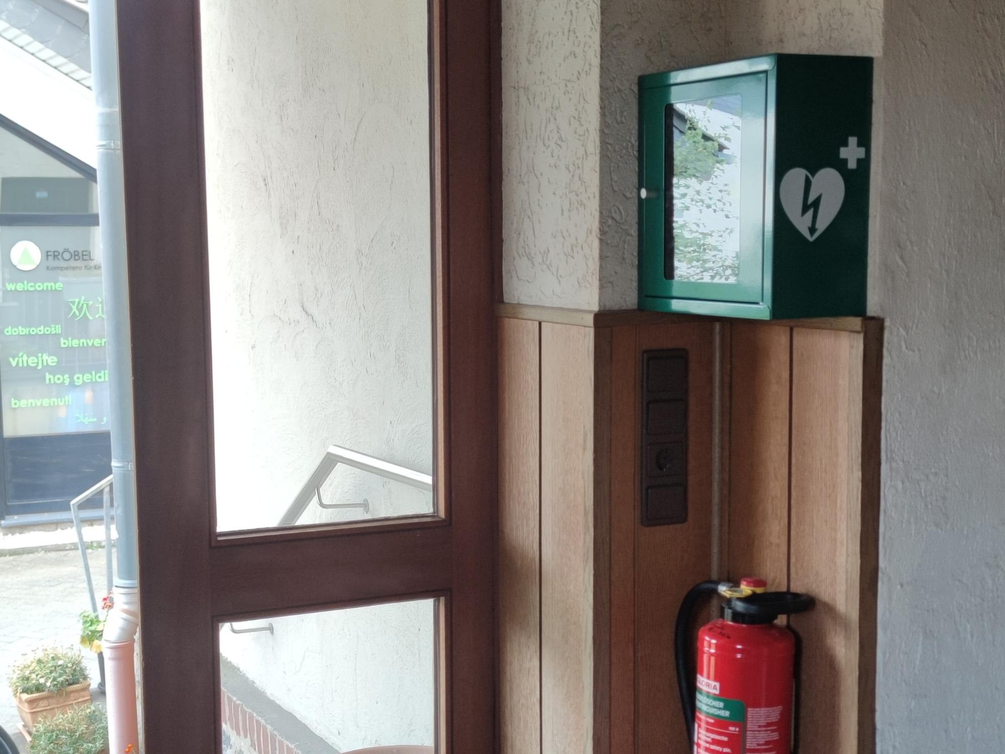 Standort des Defibrillators im Pfarrheim