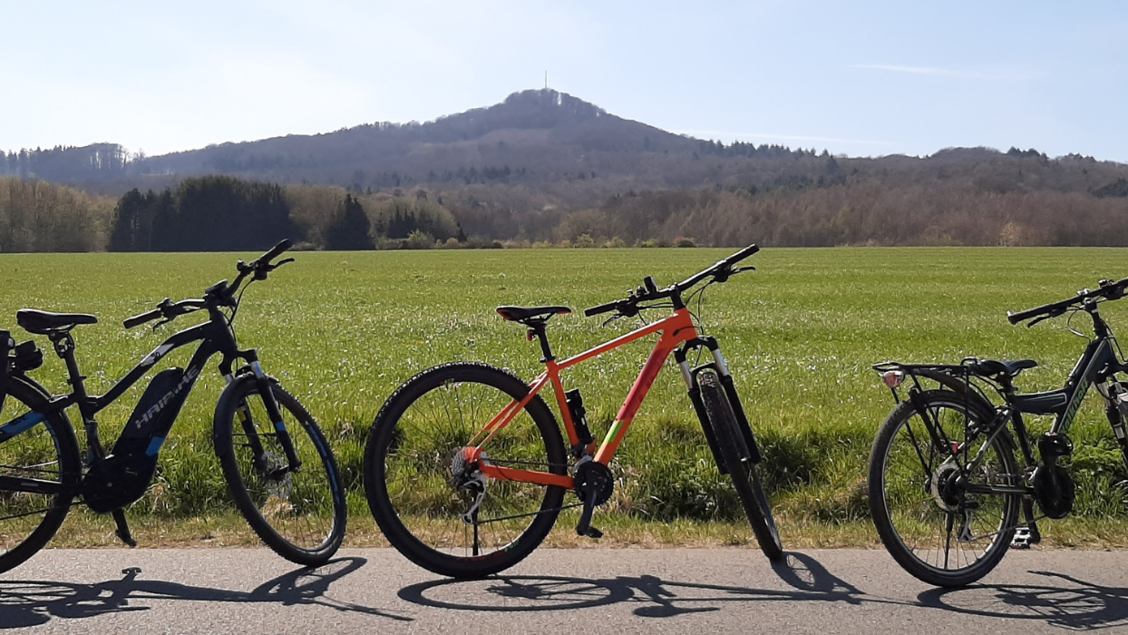 Stadtradeln Fahrräder vor Oelberg